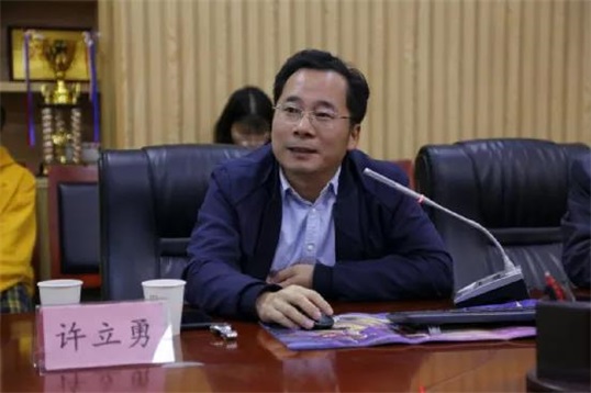 人文讲坛许立勇研究员应邀到我院作专题讲座