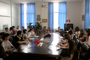 人文学院召开勤工助学学生诚信教育会议