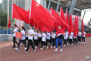 秋意正浓，青春燃情‖人文学院师生积极参加广西艺术学院第31届田径运动会