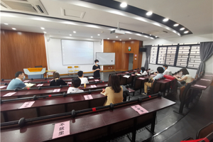 人文学院召开毕业生工作推进会