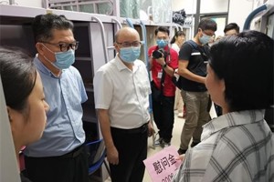 学校领导蔡昌卓、韦俊平慰问我院20级新生代表