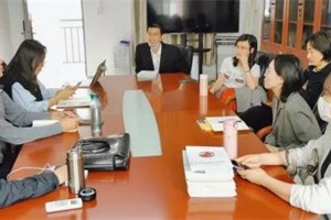 人文学院文产系召开系部2021届毕业生工作推进会