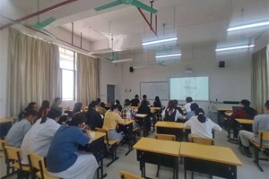 人文学院 “艺术评论卓越艺术人才培养工程” 第二期读书报告会顺利举行