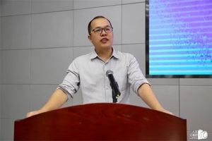 人文学院召开2022届毕业生就业创业动员大会