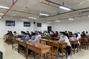 【人文青年】人文学院召开新学期各班级团学干部第一次会议