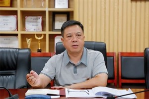 人文学院召开党委领导班子学习贯彻习近平新时代中国特色社会主义思想主题教育专题民主生活会